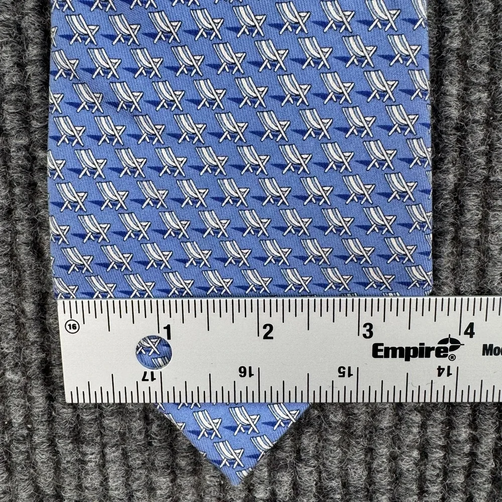 Vineyard Vines Tie Blue Beach Chair AOP Handmade USA Silk Novelty Necktie